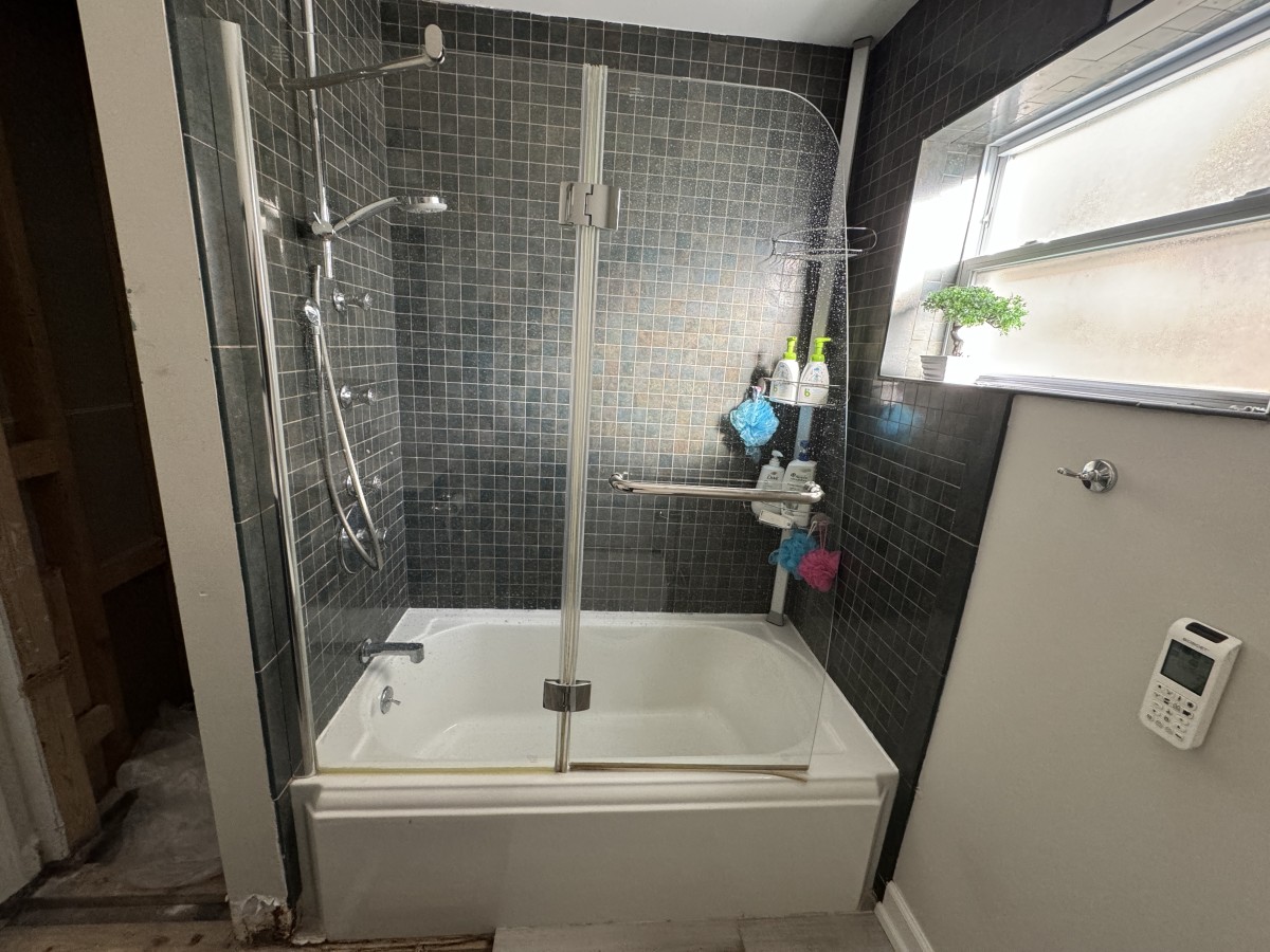 Bathroom Remodeling picture