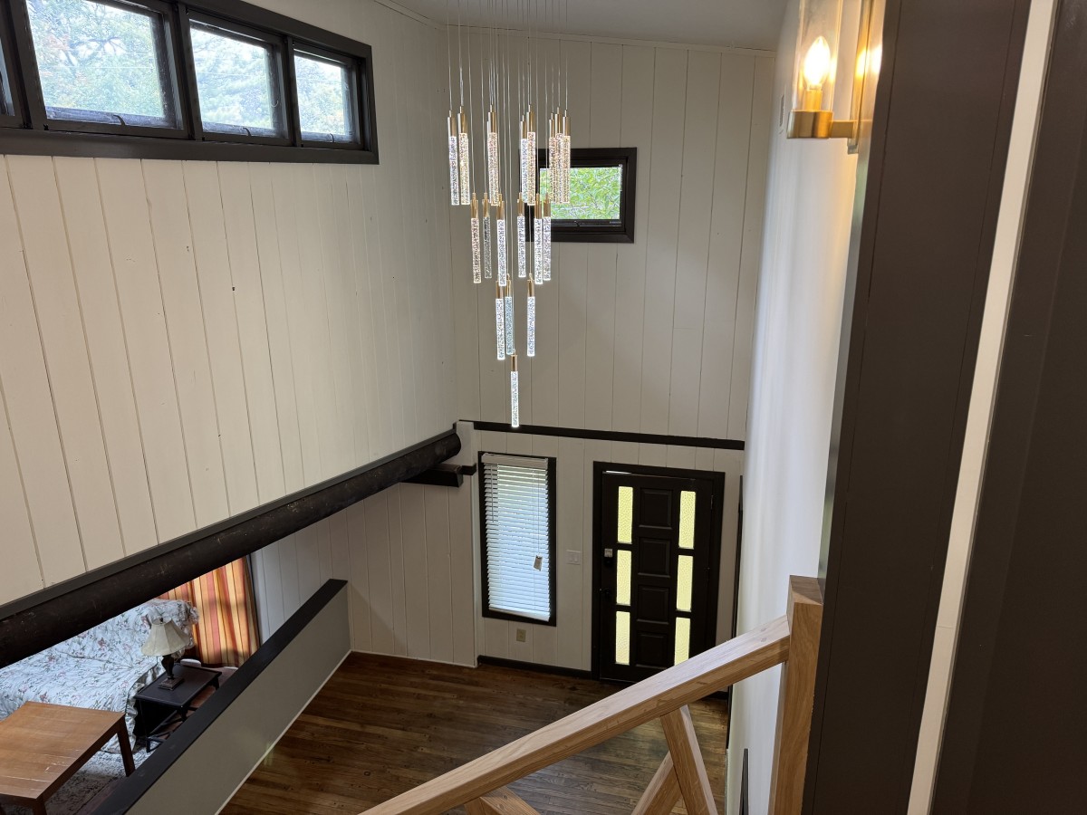 Hallway Renovations in Chicagoland picture