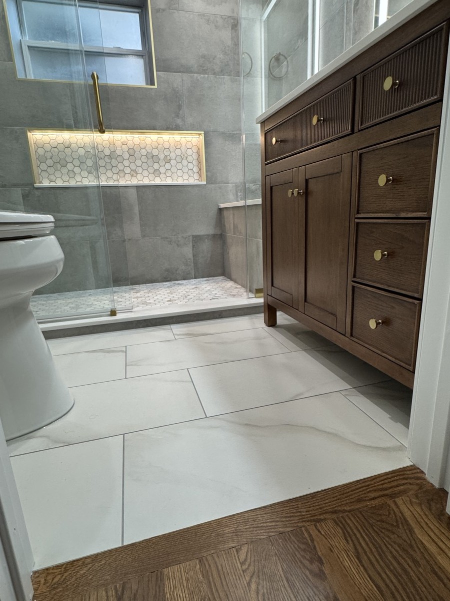 Bathroom Remodeling picture