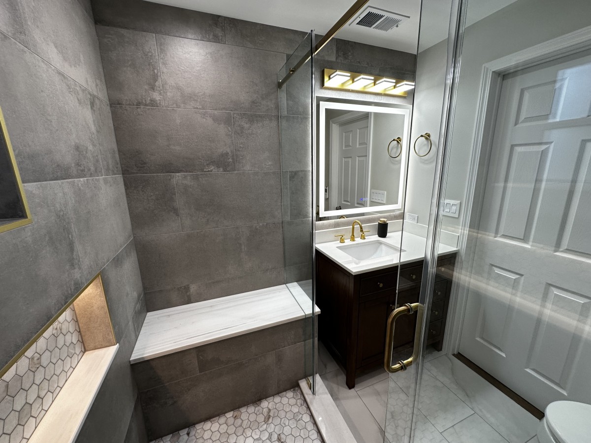 Bathroom Remodeling picture