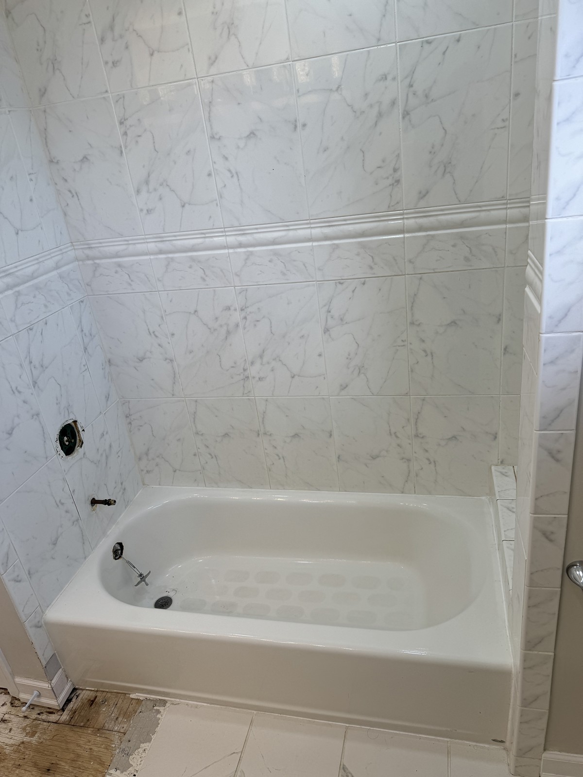 Bathroom Remodeling picture