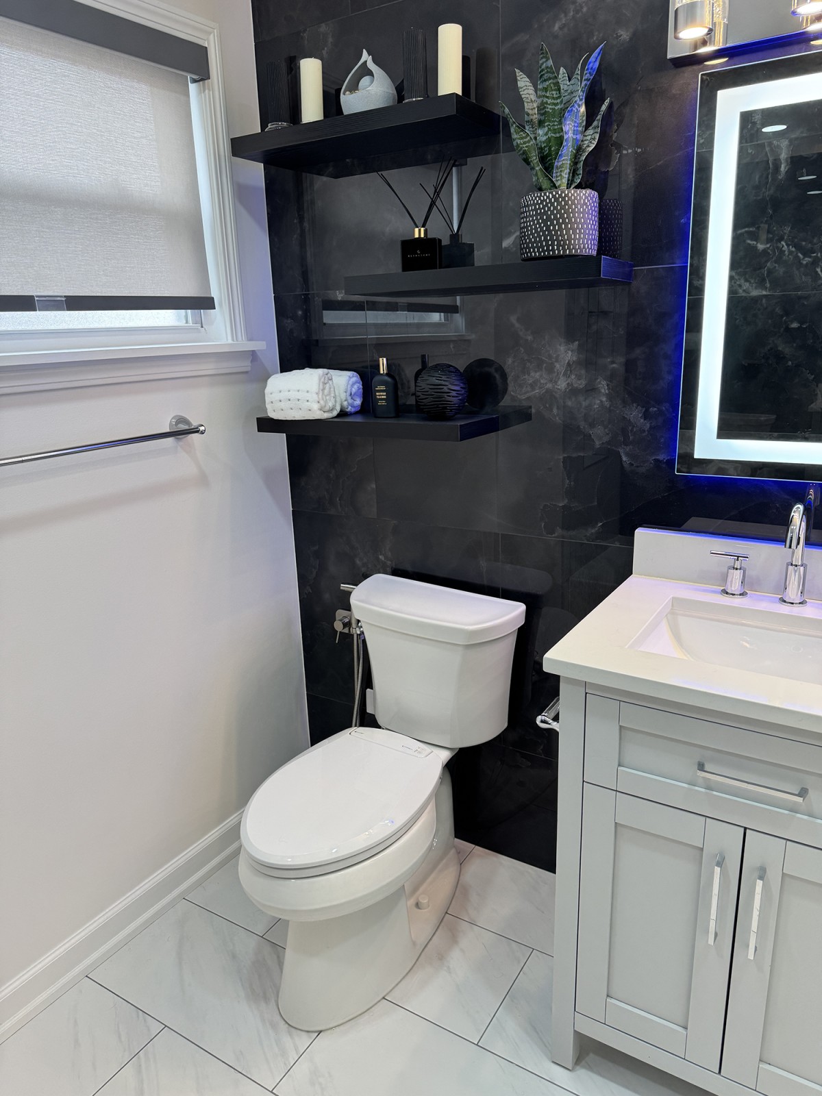Bathroom Remodeling picture