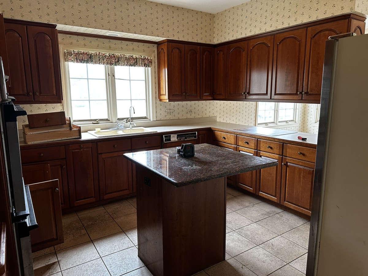 Kitchen Remodeling picture