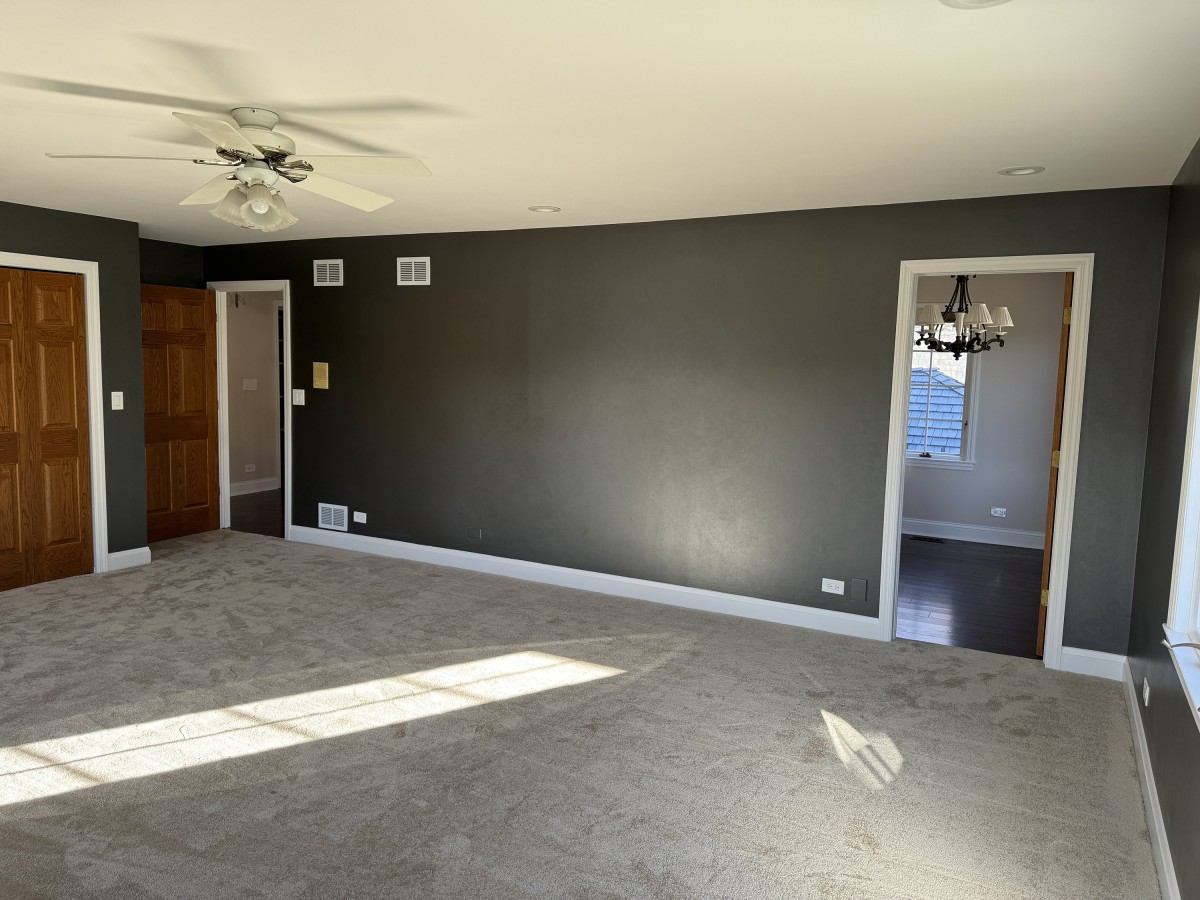 Living Room Remodeling in Chicagoland picture
