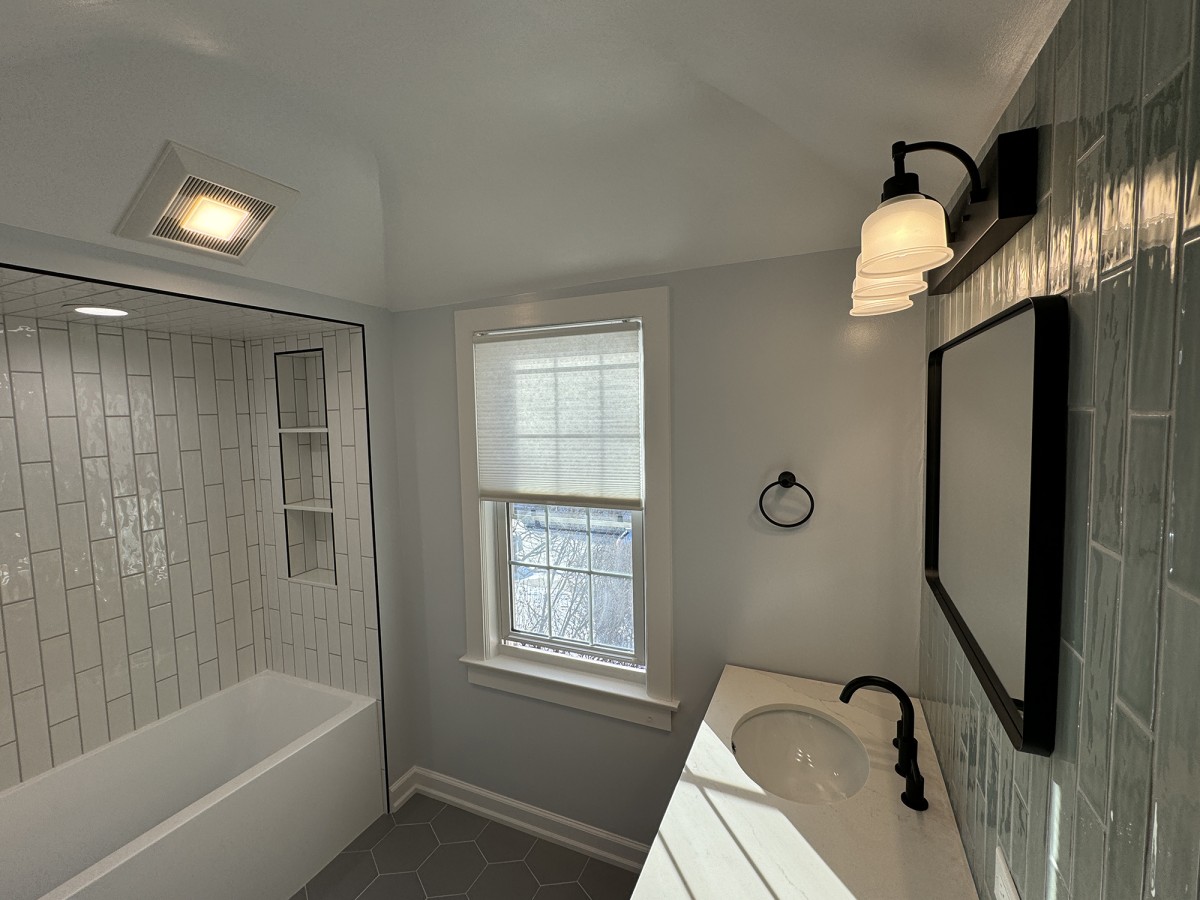 Bathroom Remodeling Services in Chicagoland picture