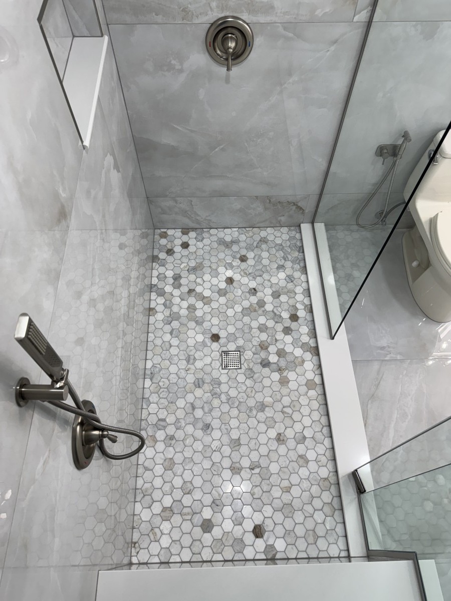 Bathroom Remodeling picture