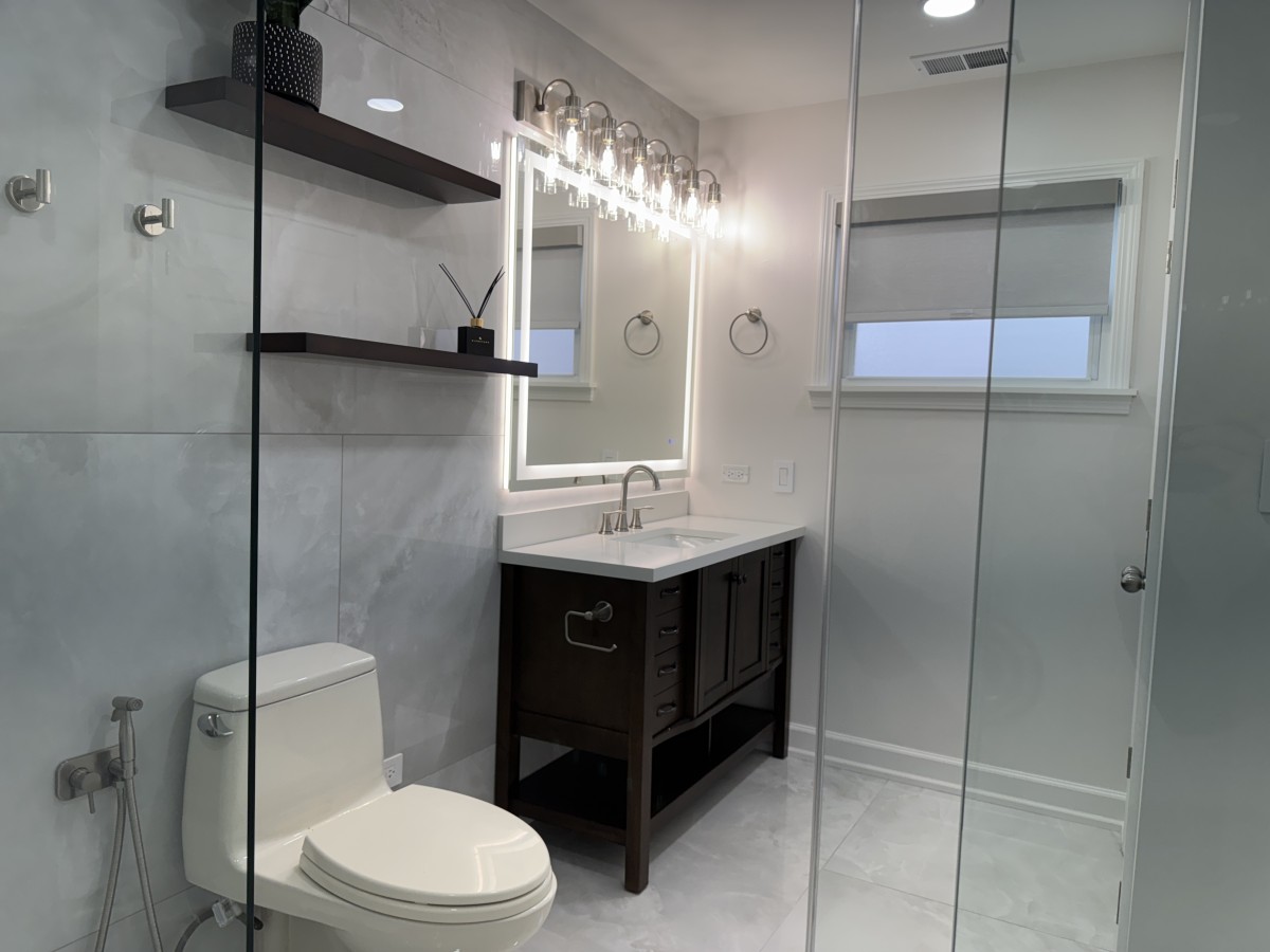 Bathroom Remodeling picture