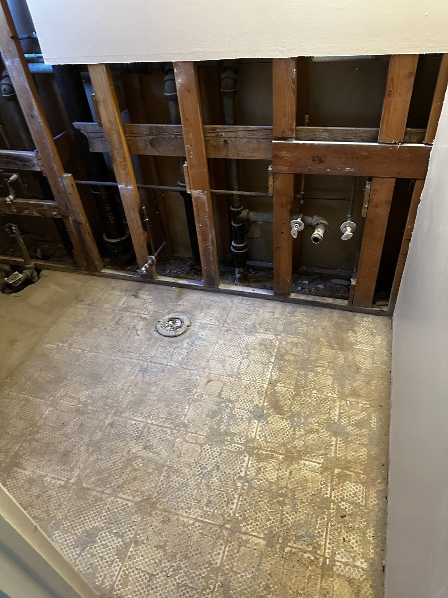 Bathroom Remodeling picture
