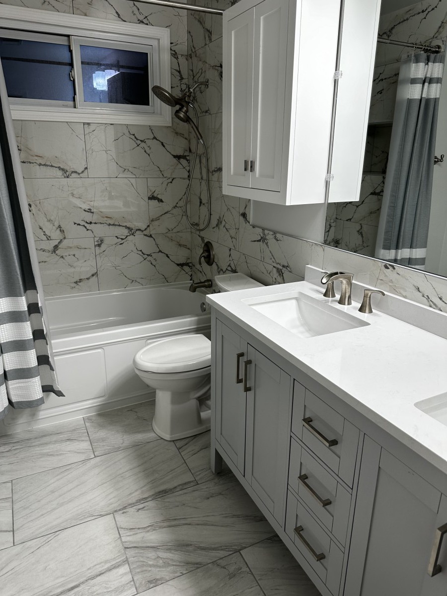 Bathroom Remodeling picture