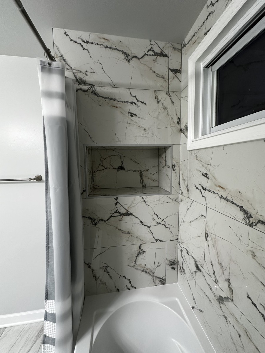 Bathroom Remodeling picture