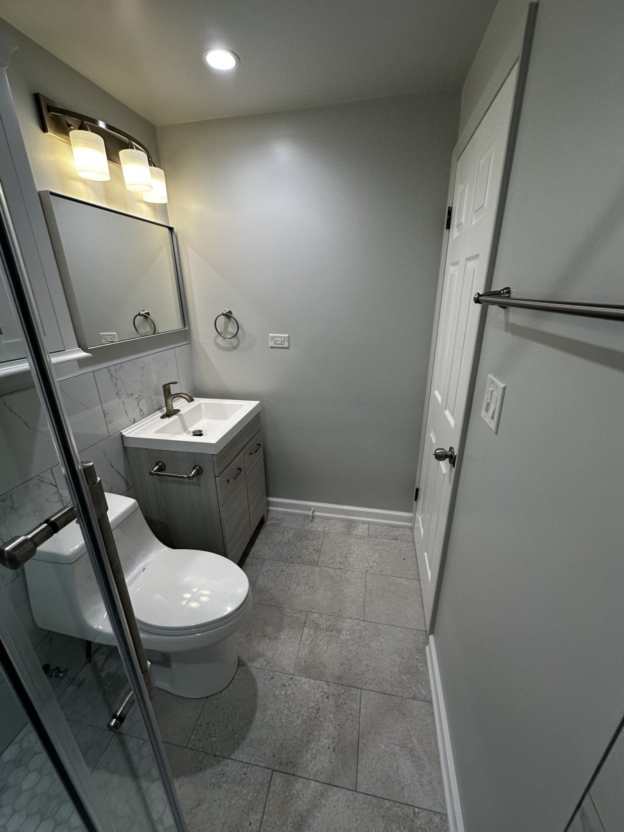 Bathroom Remodeling picture