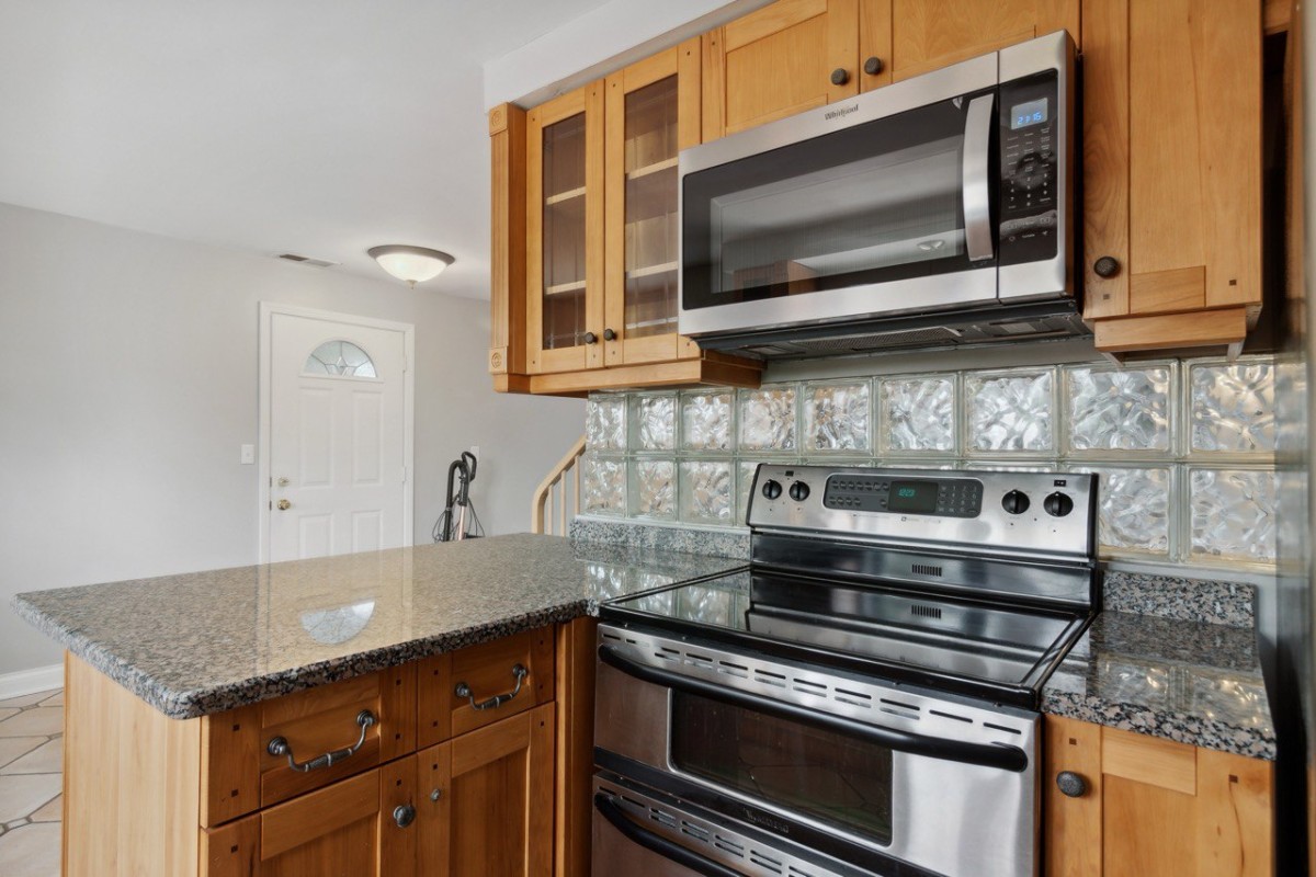 Kitchen Remodeling picture