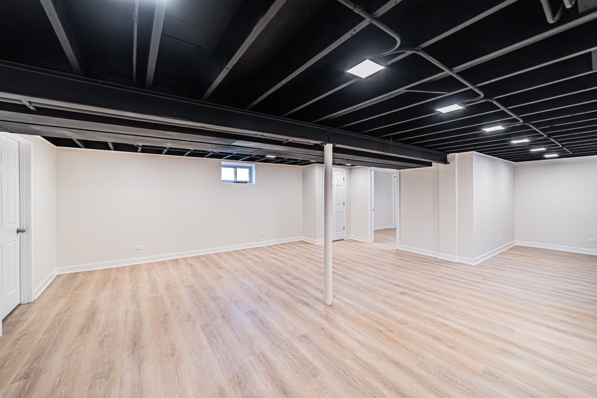 Basement Remodeling in Chicagoland picture
