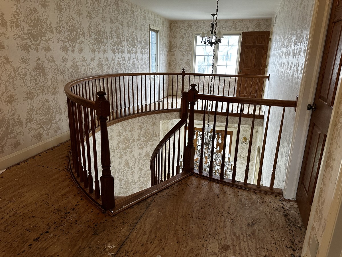 Hallway Renovations in Chicagoland picture