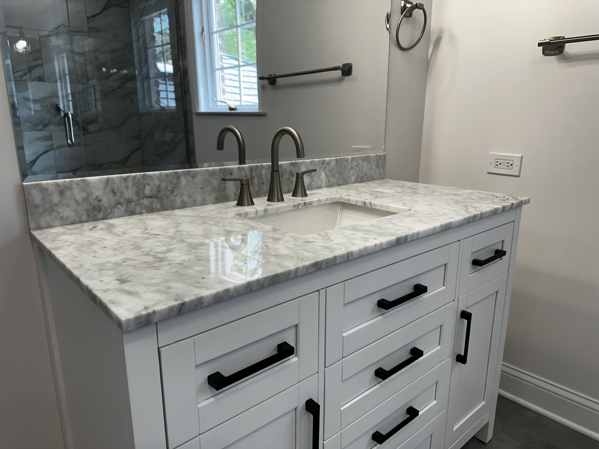 Bathroom Remodeling Services in Chicagoland picture