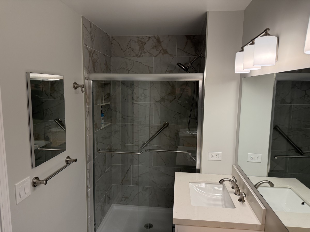 Bathroom Remodeling picture