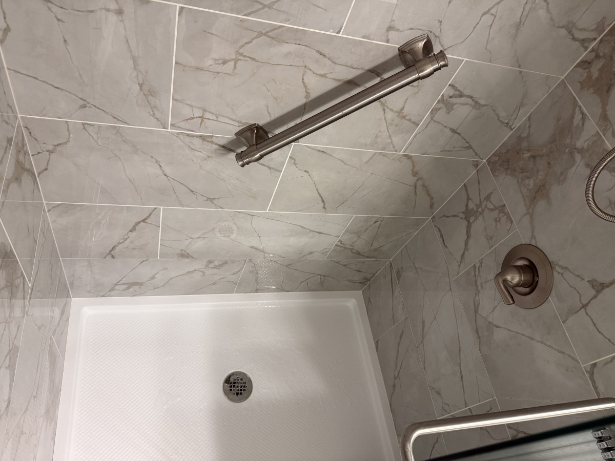 Bathroom Remodeling picture