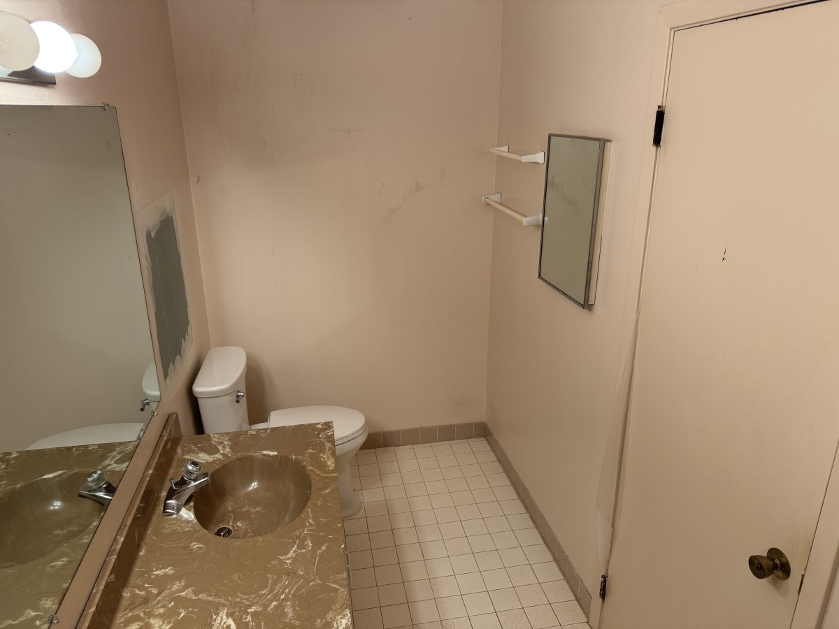 Bathroom Remodeling picture