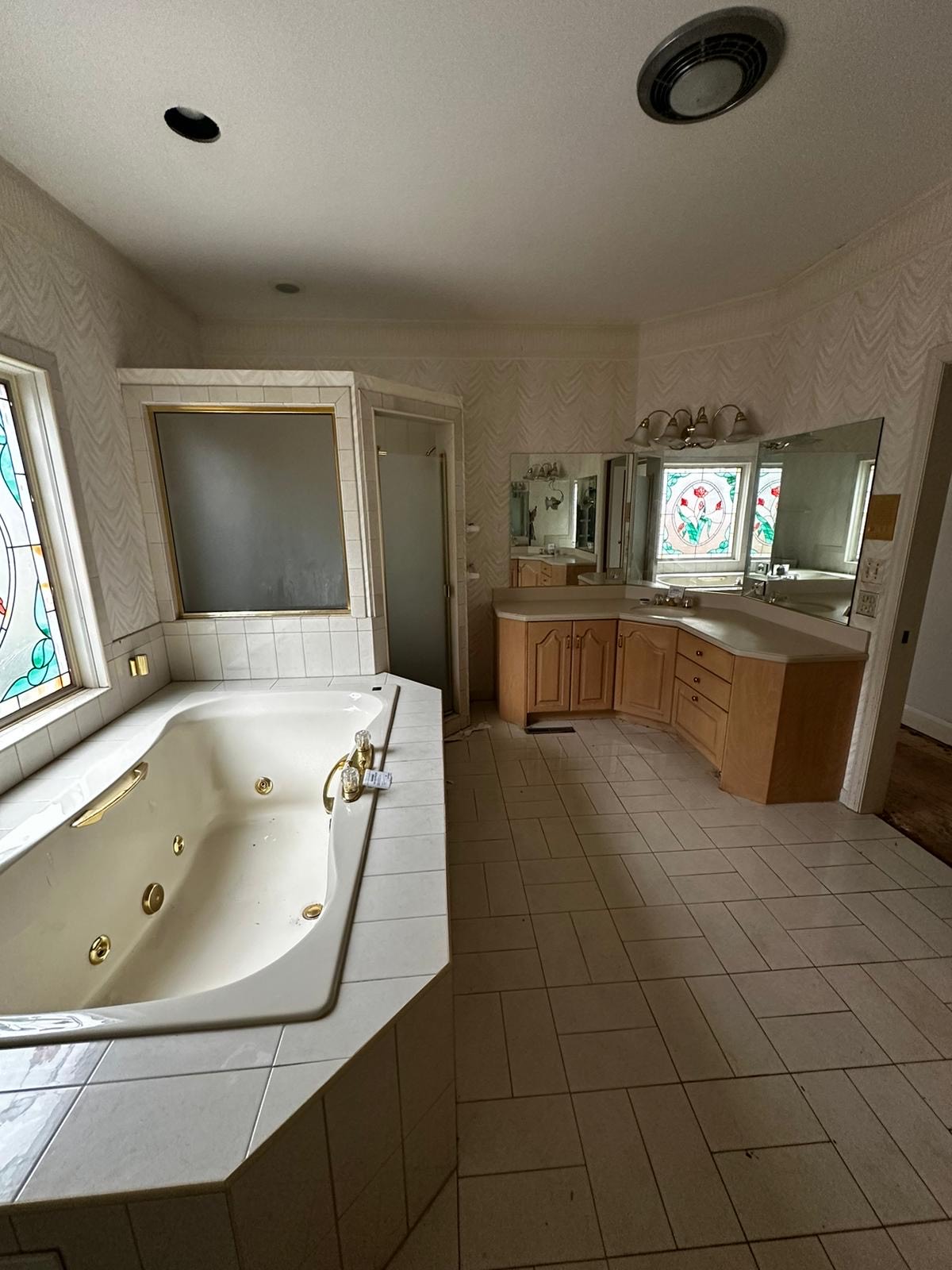 Bathroom Remodeling Services in Chicagoland picture